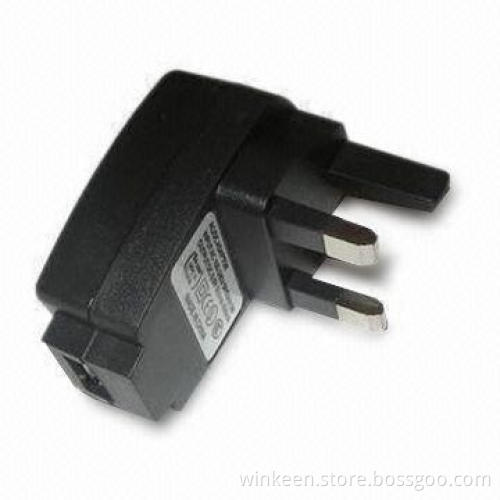 USB Battery Charger Adapter with UK Plug, Suitable for Cellphones and MP3 Players